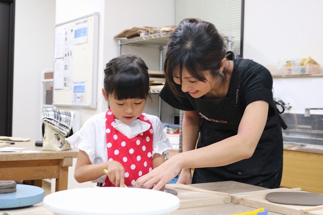 お子さんの習い事にも！夏休みの工作にも！親子で陶芸を楽しもう！